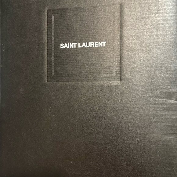 Saint Laurent - Picture 3 of 6